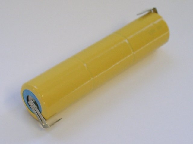 Bateriová sestava 8,4V 1000mAh z článků AA NiCD s konektorem 
